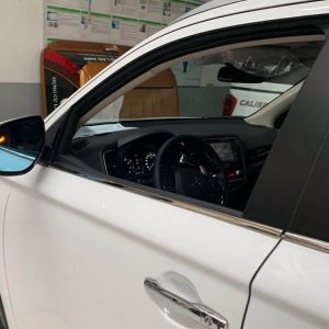 he thong canh bao diem mu bsm Mitsubishi Outlander